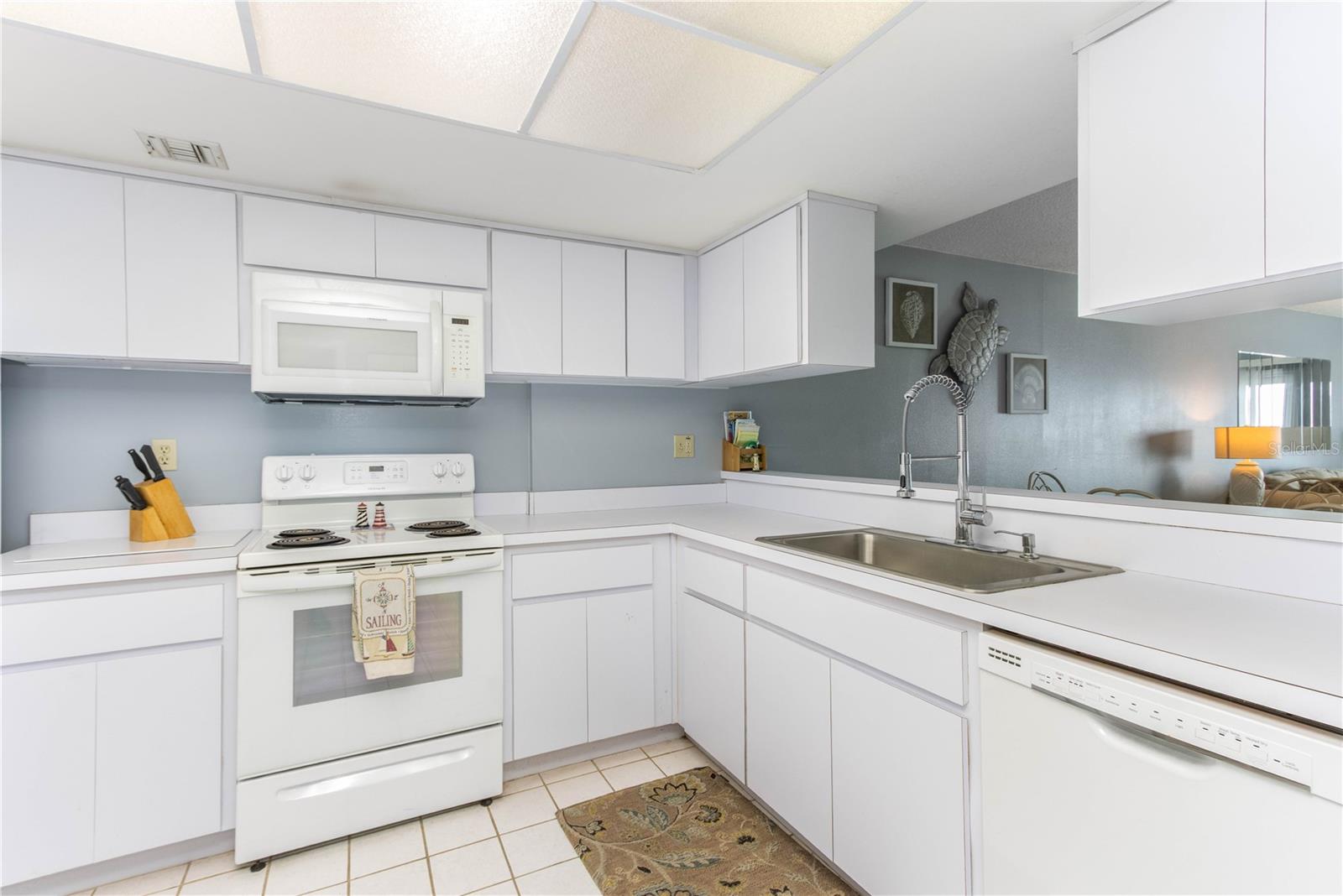 650 ISLAND WAY, #602, Clearwater, FL 33767