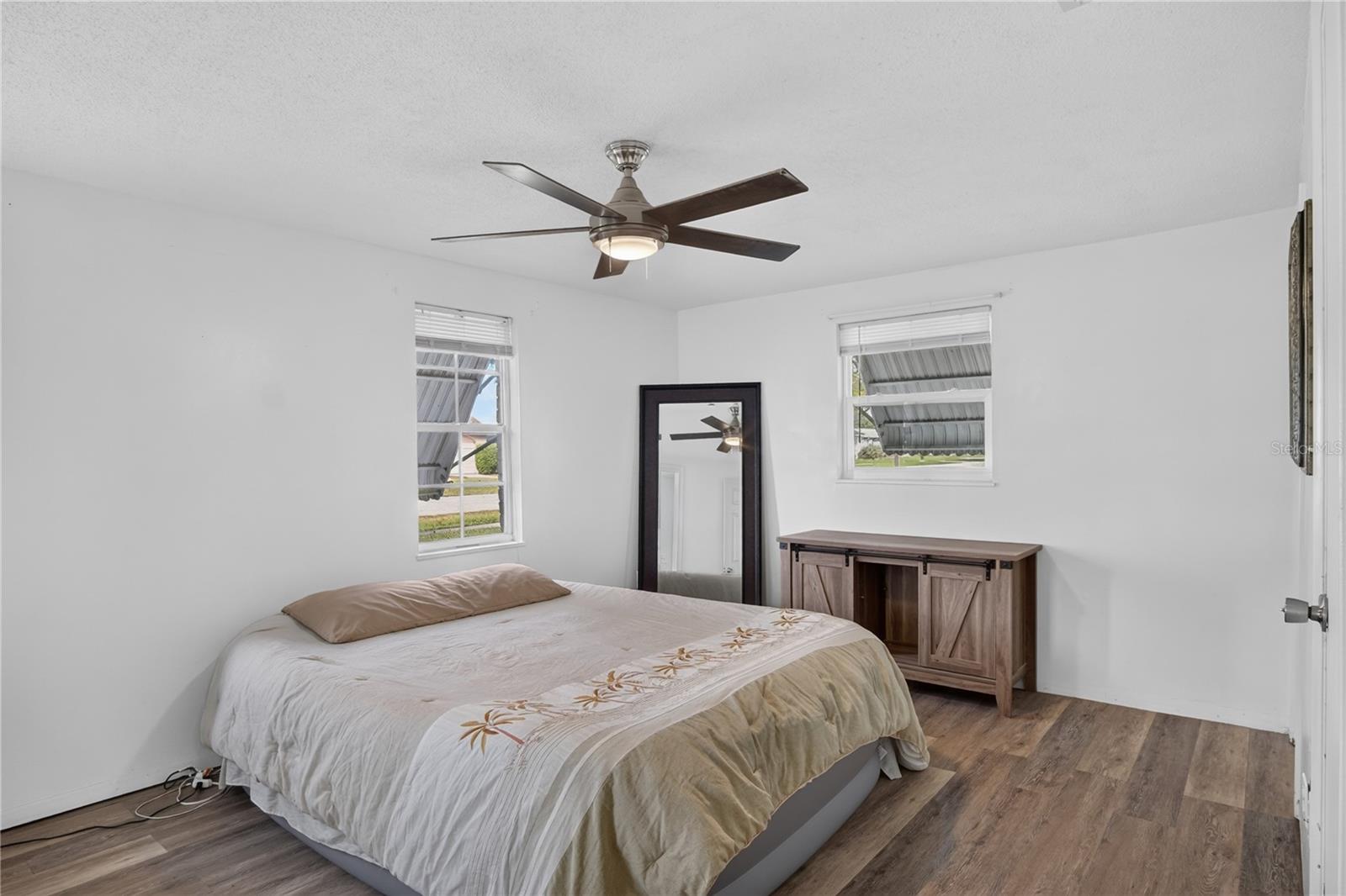 6020 17TH STREET, Zephyrhills, FL 33542