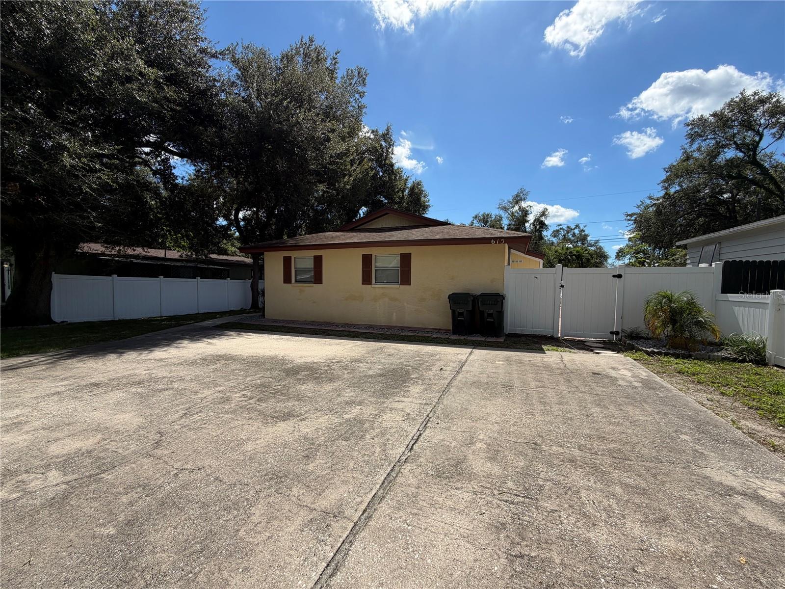 615 2ND AVENUE NE, #A, Largo, FL 33770