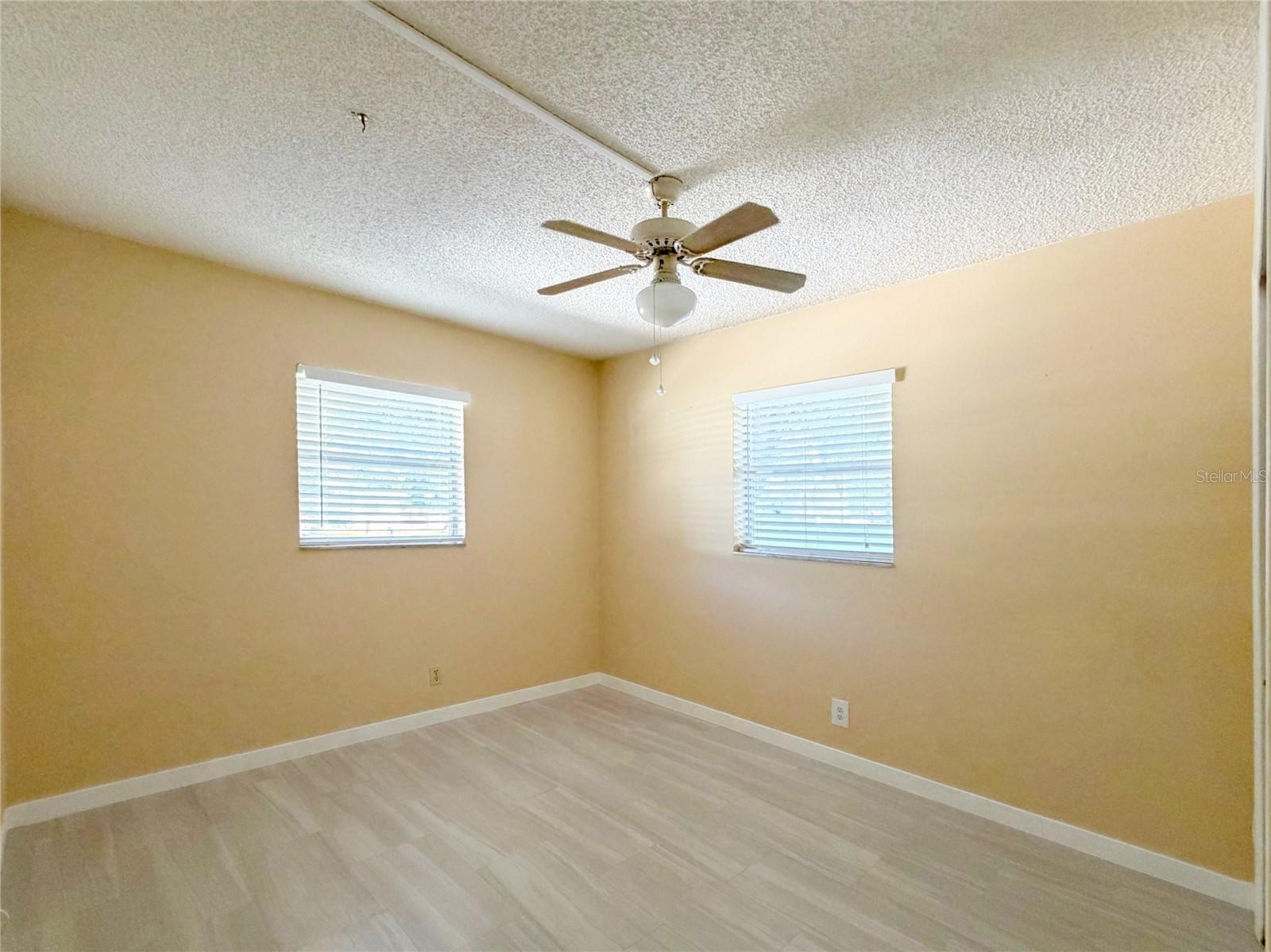 615 2ND AVENUE NE, #A, Largo, FL 33770
