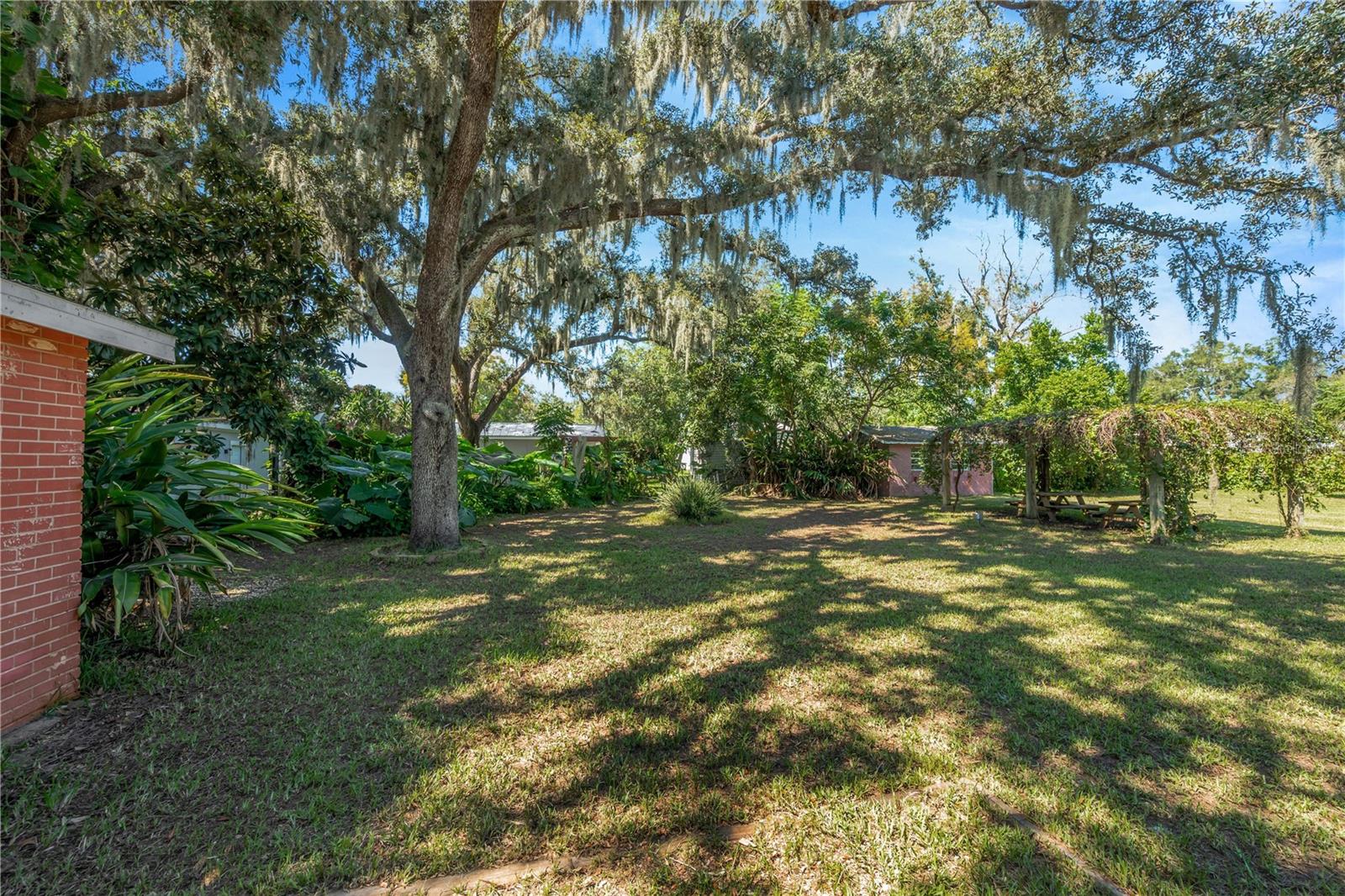 1210 FRONT STREET, Valrico, FL 33594