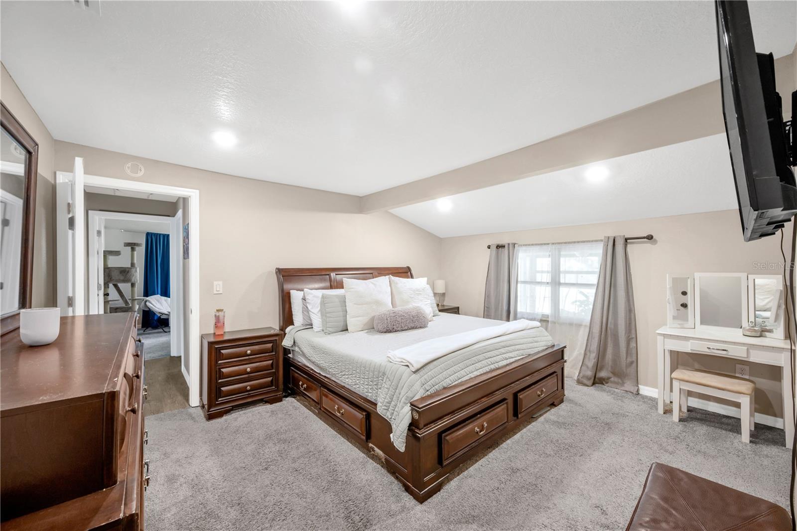 1210 FRONT STREET, Valrico, FL 33594