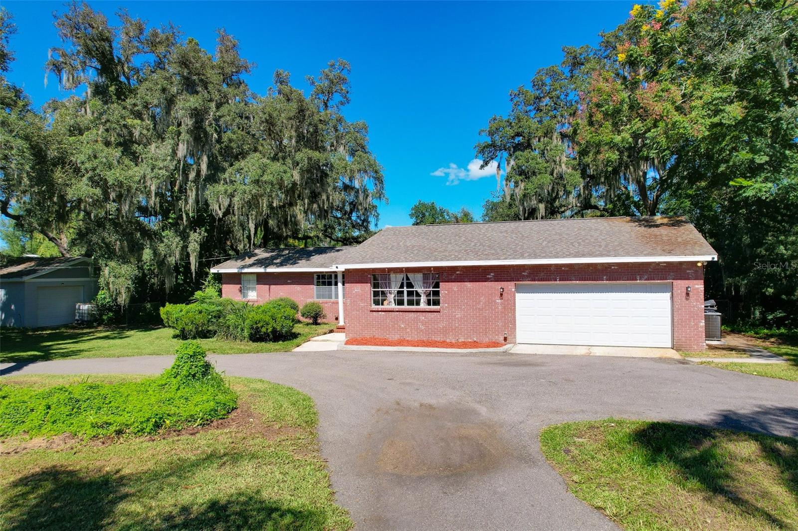 1210 FRONT STREET, Valrico, FL 33594 1210 FRONT STREET, Valrico, FL 33594
