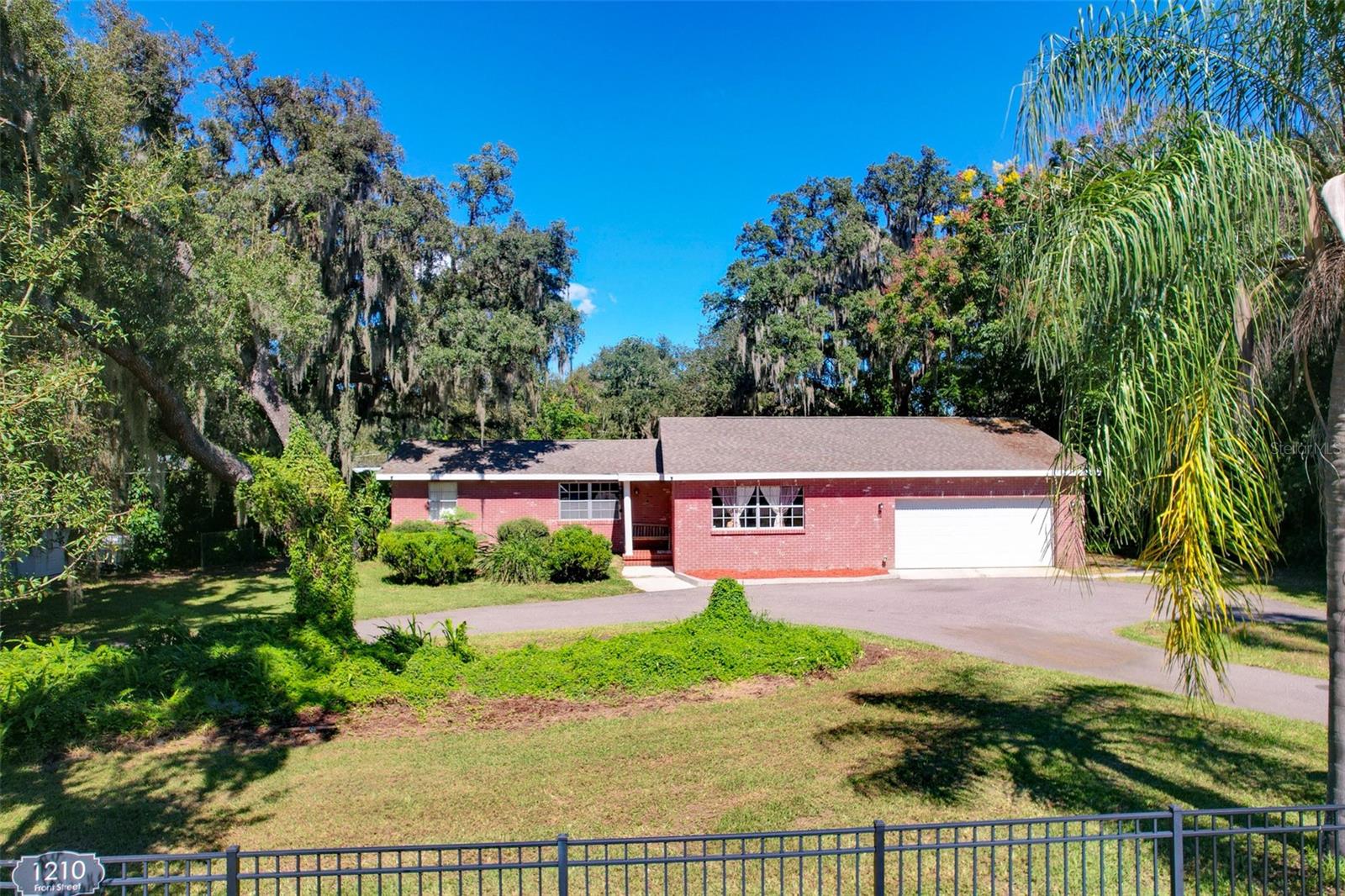 1210 FRONT STREET, Valrico, FL 33594 1210 FRONT STREET, Valrico, FL 33594