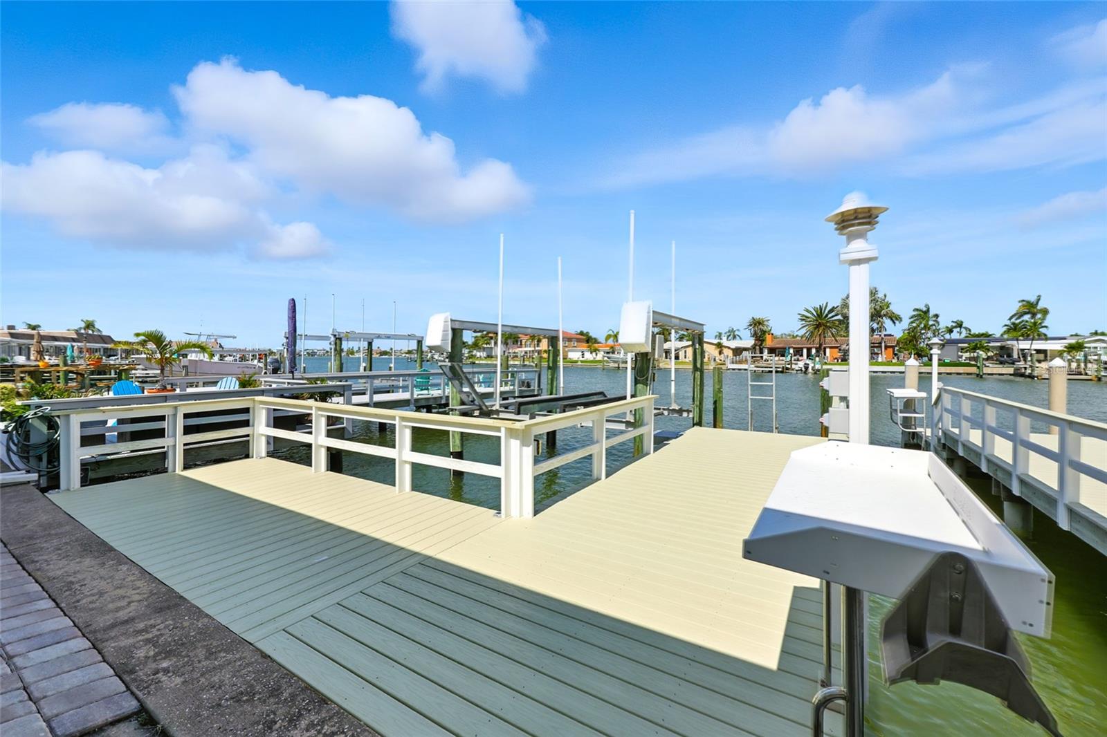 545 BOCA CIEGA POINT BOULEVARD N, St Petersburg, FL 33708