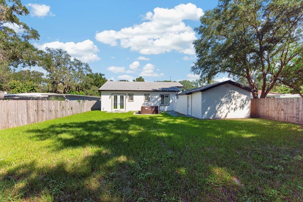 2009 E JEAN STREET, Tampa, FL 33610