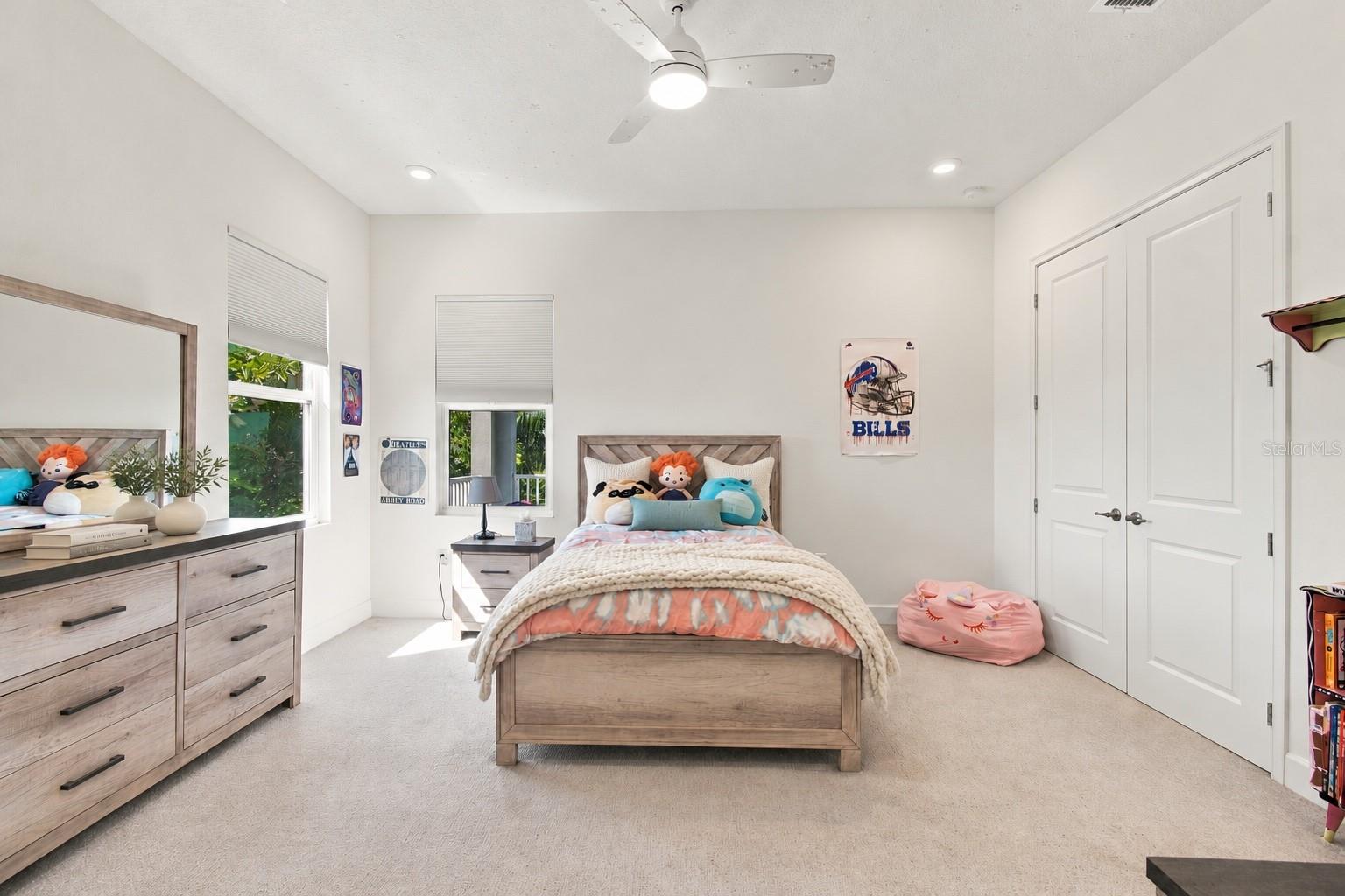 832 MANNS HARBOR DRIVE, Apollo Beach, FL 33572