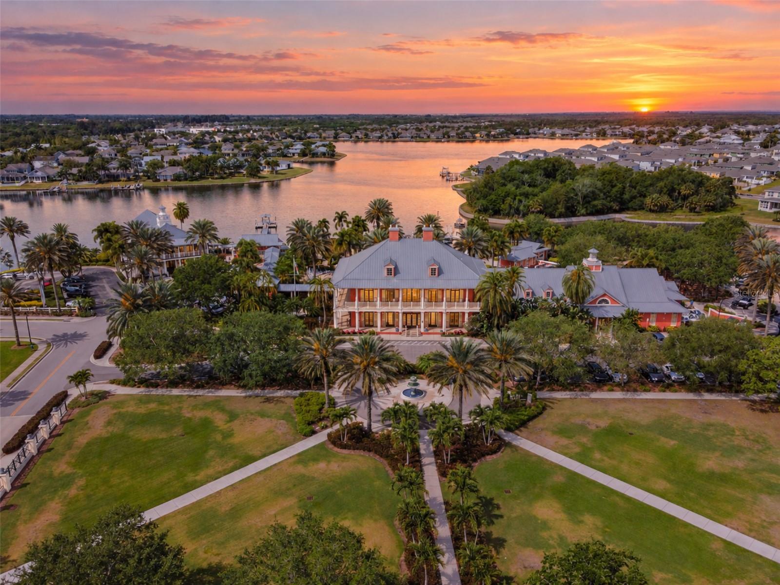 832 MANNS HARBOR DRIVE, Apollo Beach, FL 33572
