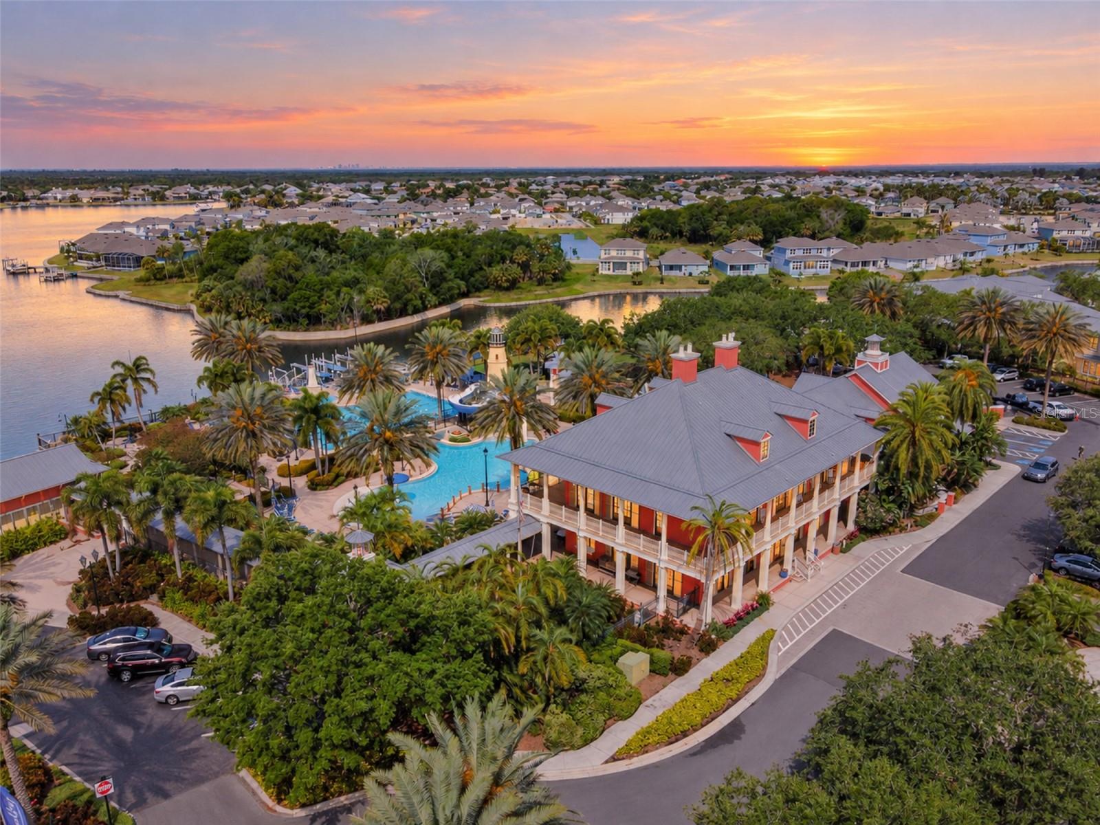 832 MANNS HARBOR DRIVE, Apollo Beach, FL 33572