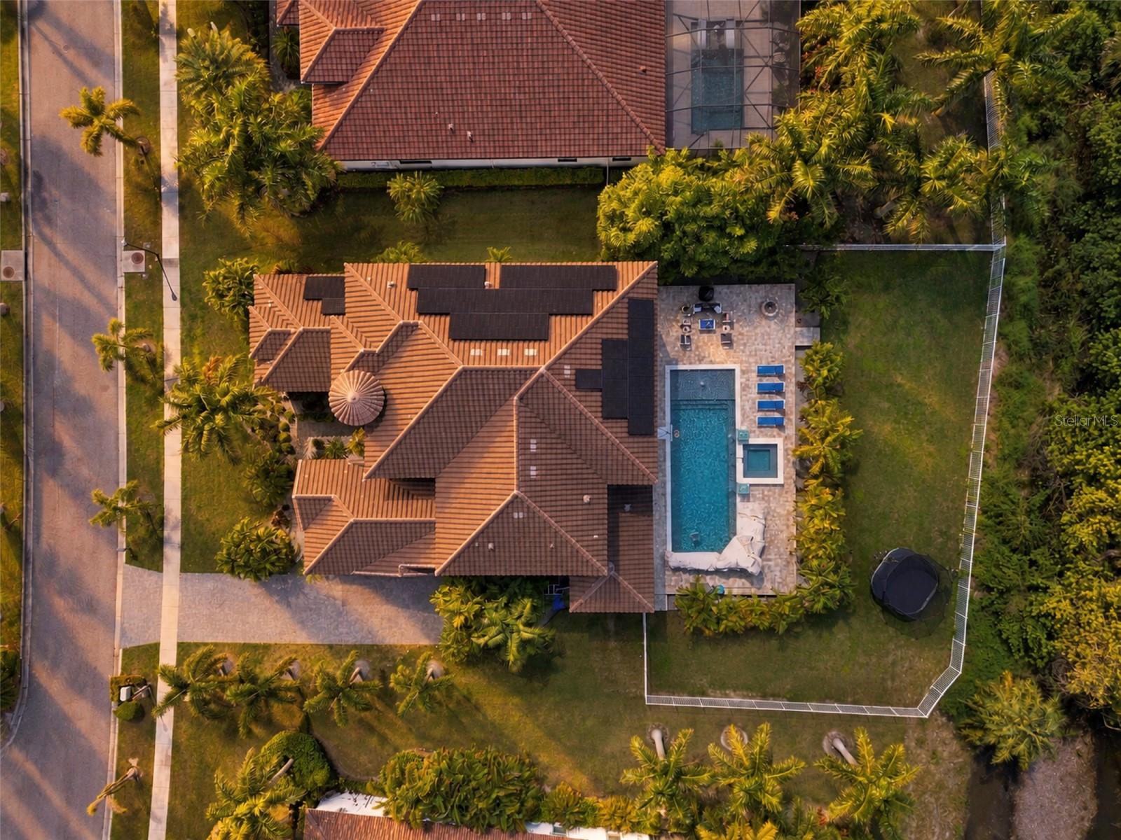 832 MANNS HARBOR DRIVE, Apollo Beach, FL 33572