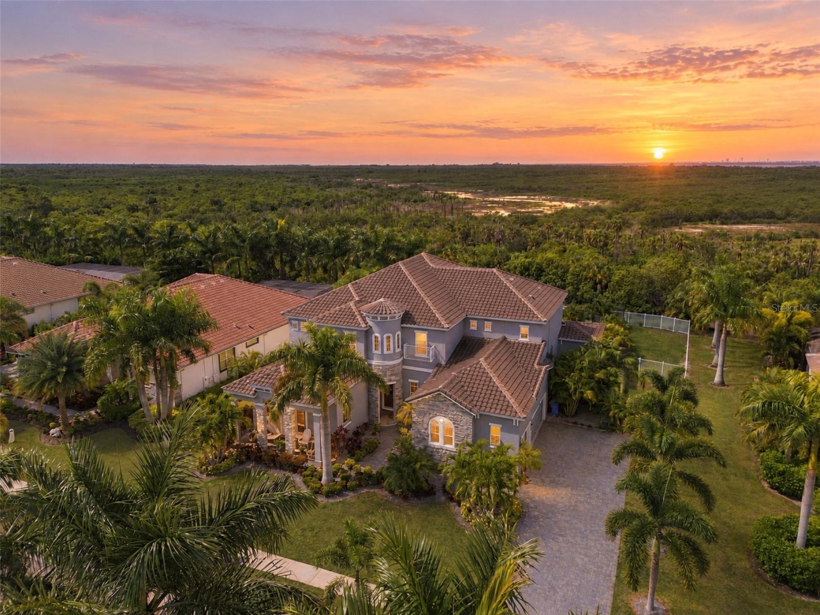 832 MANNS HARBOR DRIVE, Apollo Beach, FL 33572