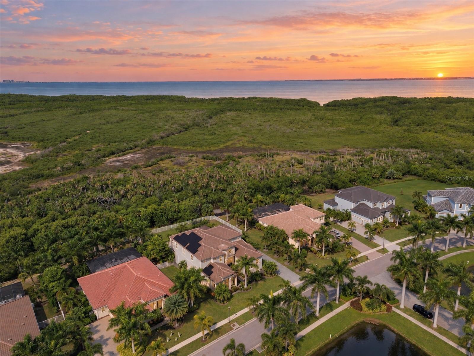 832 MANNS HARBOR DRIVE, Apollo Beach, FL 33572