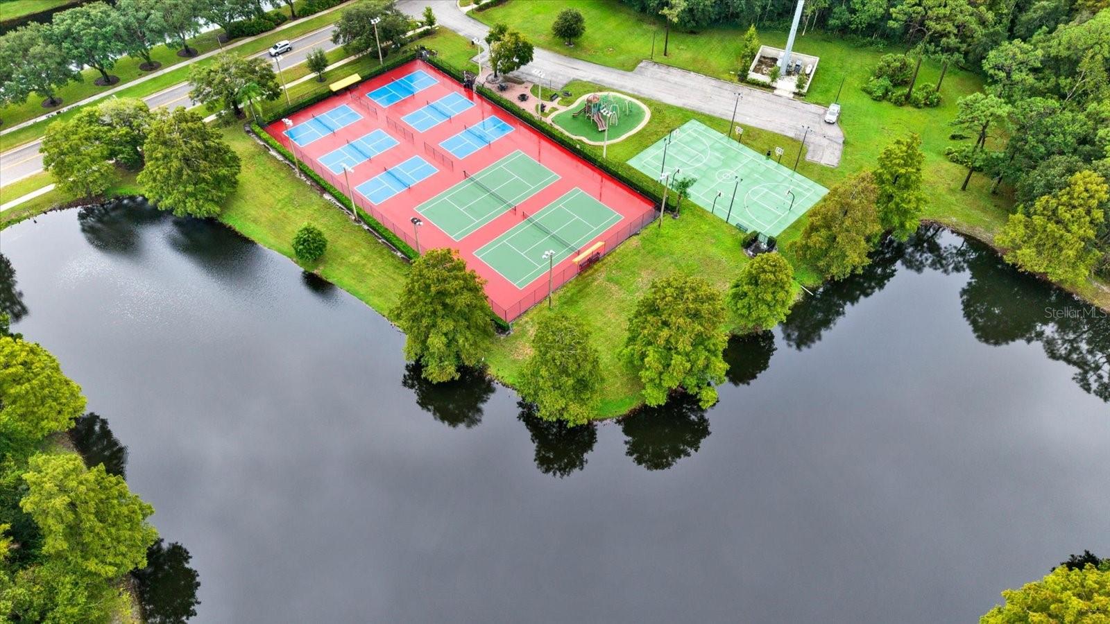 3433 HILLMOOR DRIVE, Palm Harbor, FL 34685