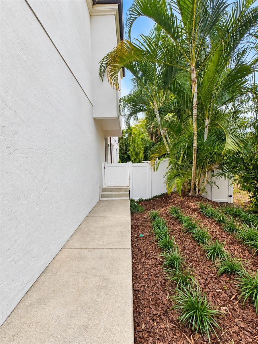 331 N TRASK STREET, Tampa, FL 33609