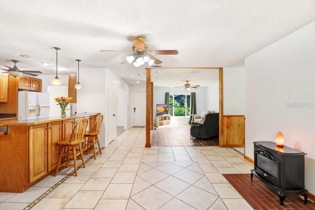 3709 CASABA LOOP, Valrico, FL 33596