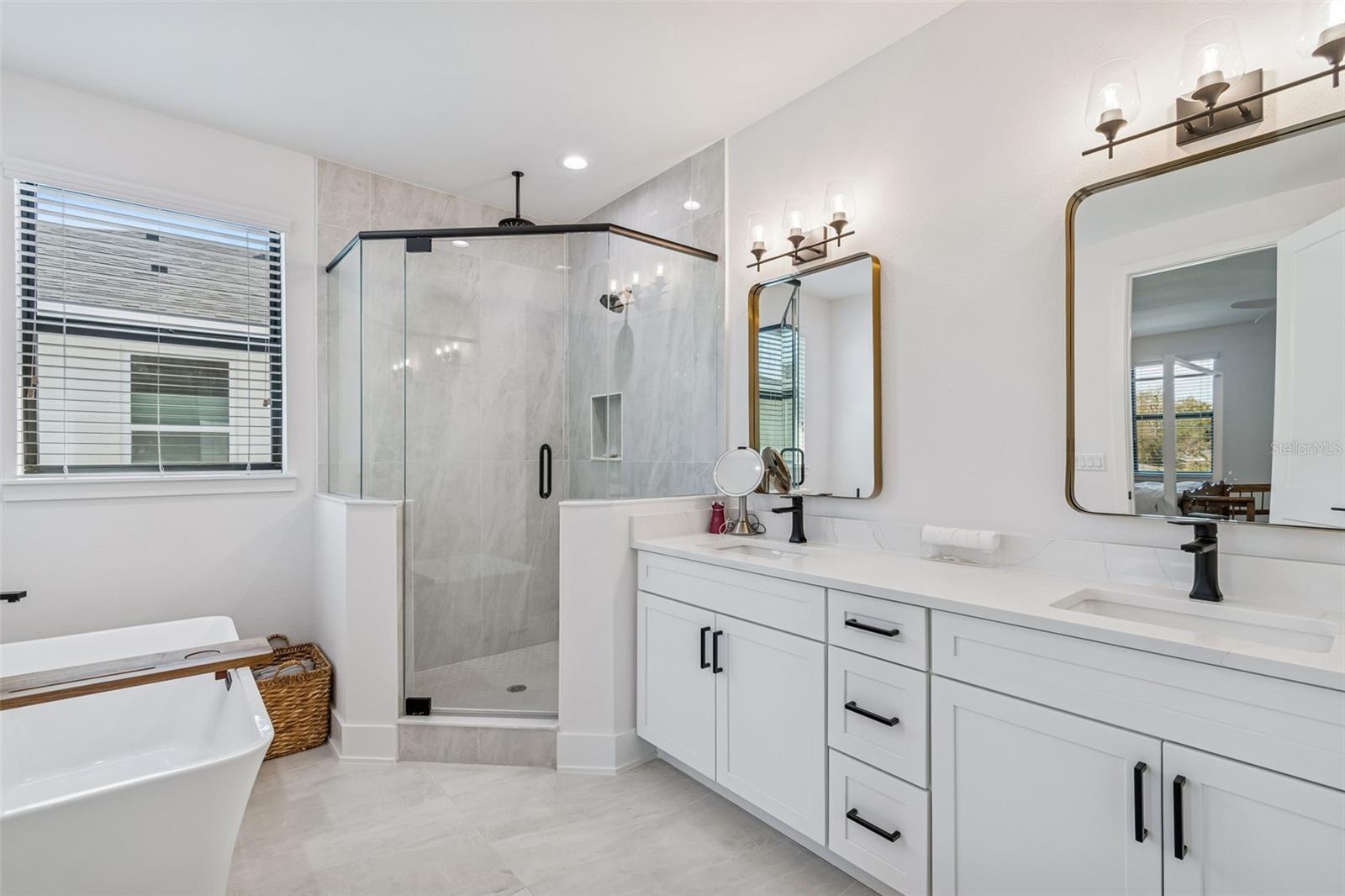3016 W BALLAST POINT BOULEVARD, Tampa, FL 33611