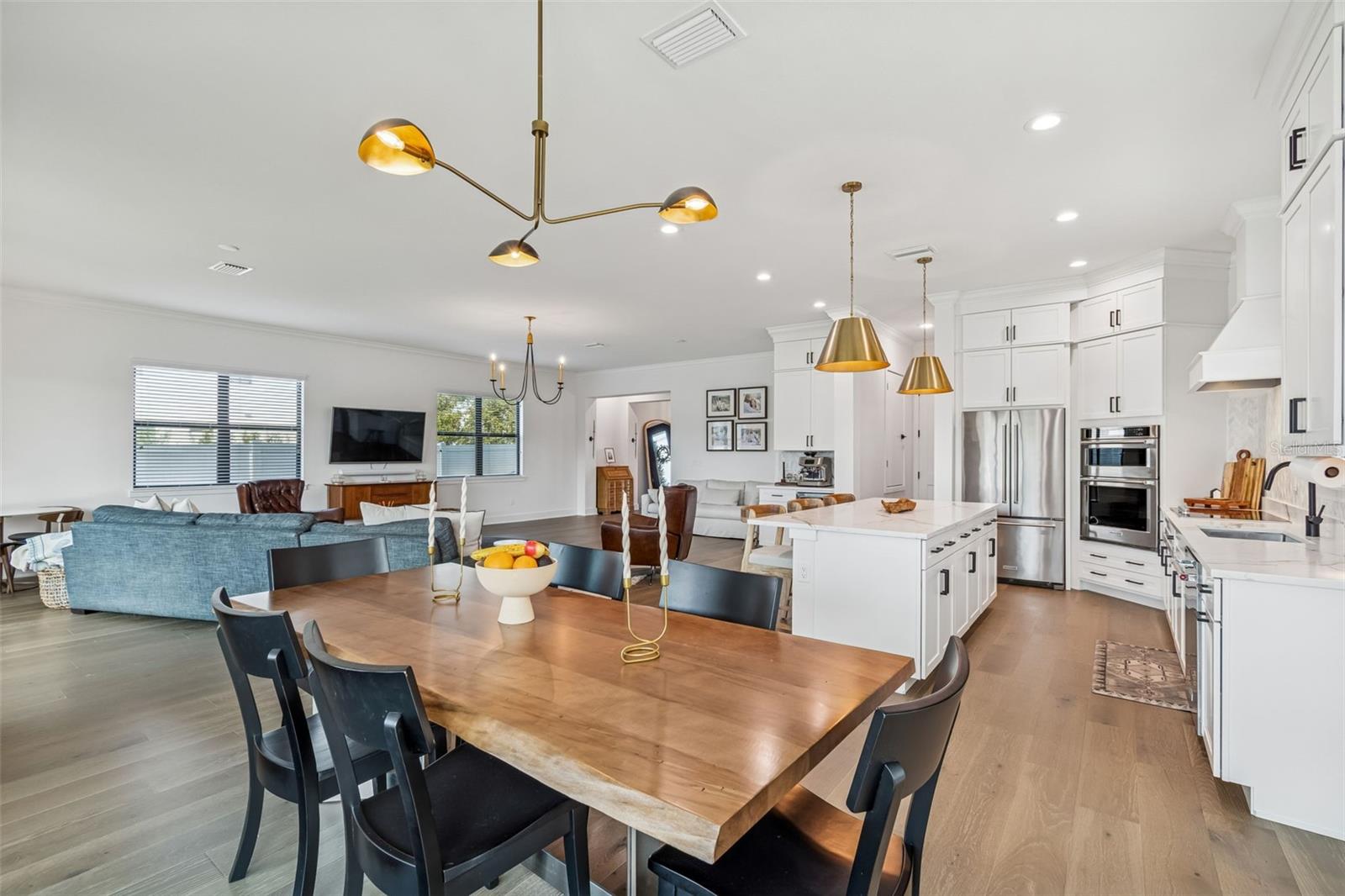 3016 W BALLAST POINT BOULEVARD, Tampa, FL 33611