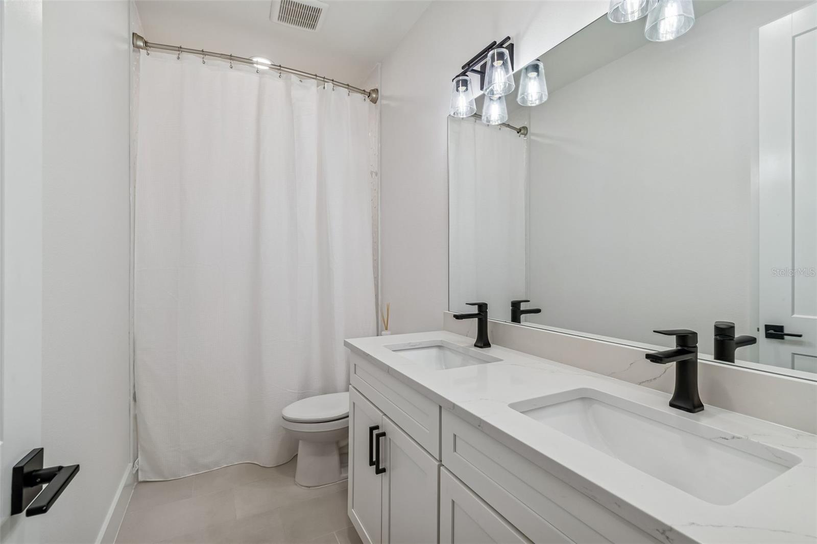 3016 W BALLAST POINT BOULEVARD, Tampa, FL 33611