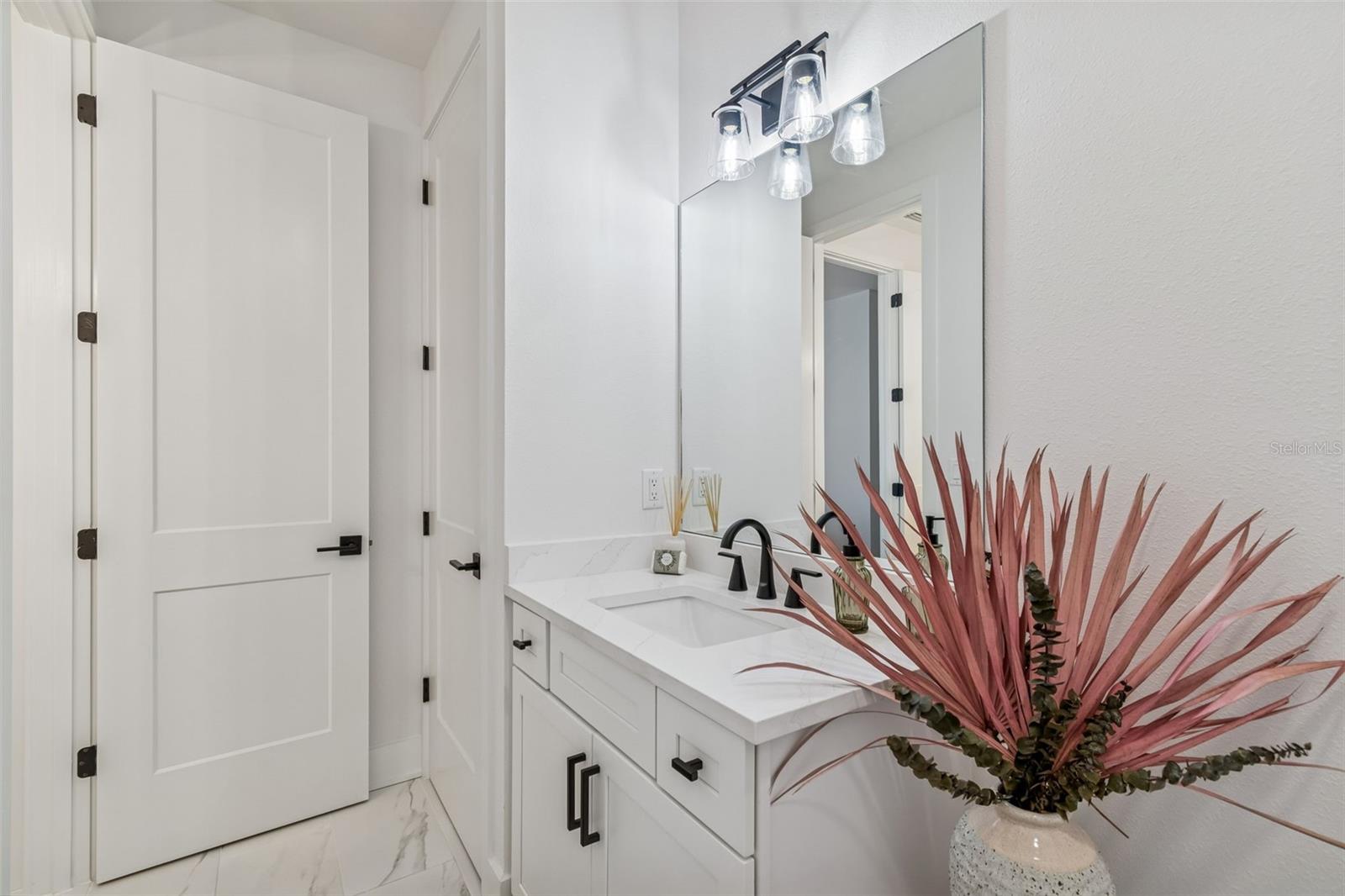 3016 W BALLAST POINT BOULEVARD, Tampa, FL 33611