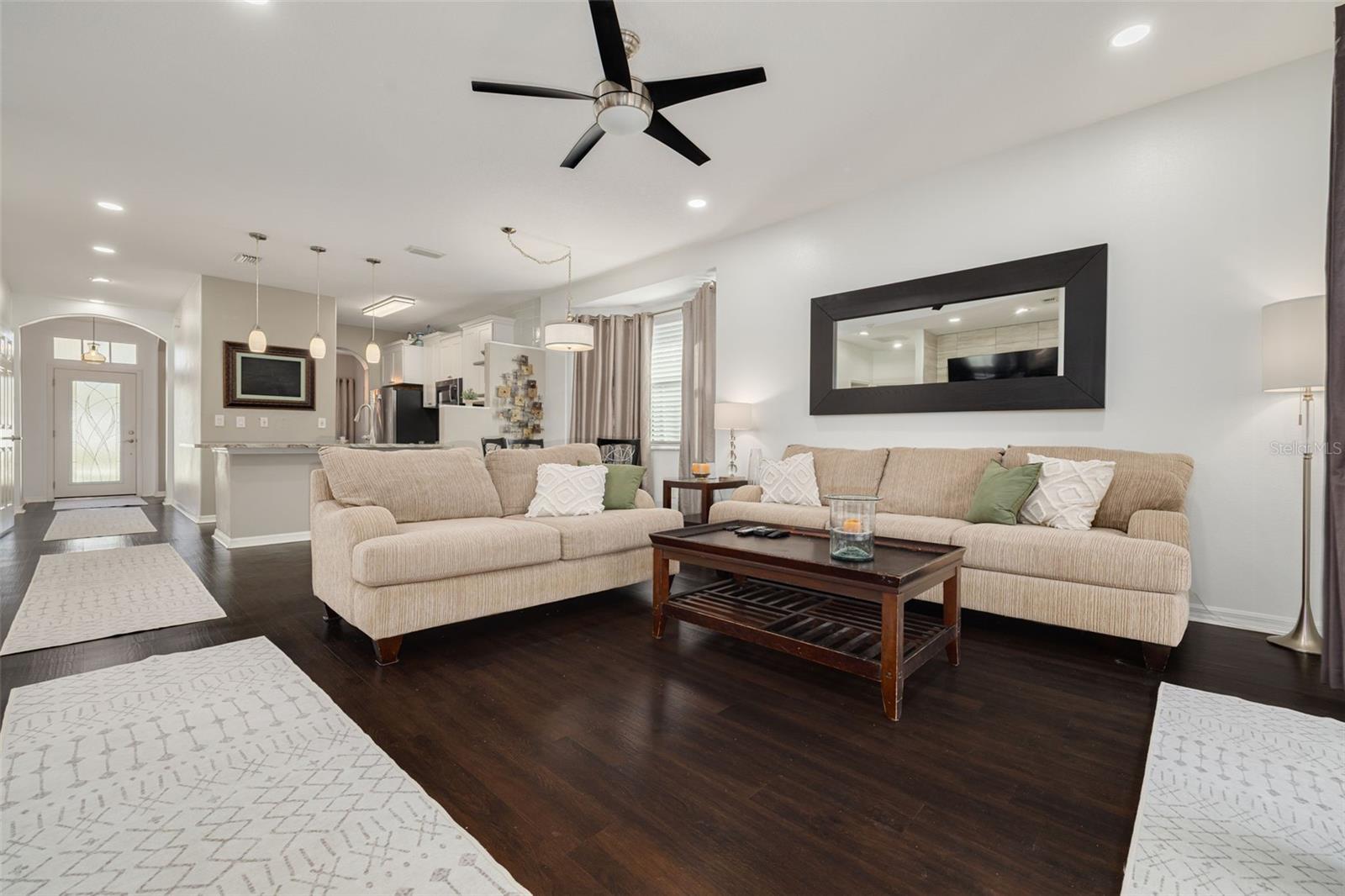 724 SANDY HILLS AVENUE, Tarpon Springs, FL 34689