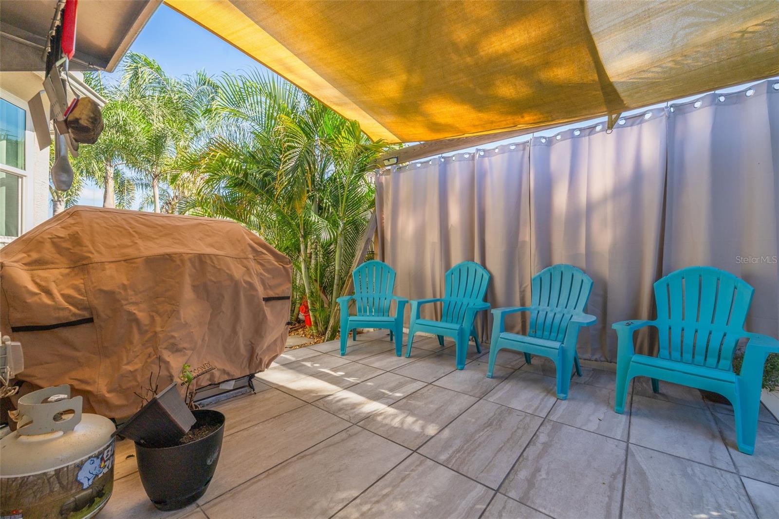 724 SANDY HILLS AVENUE, Tarpon Springs, FL 34689