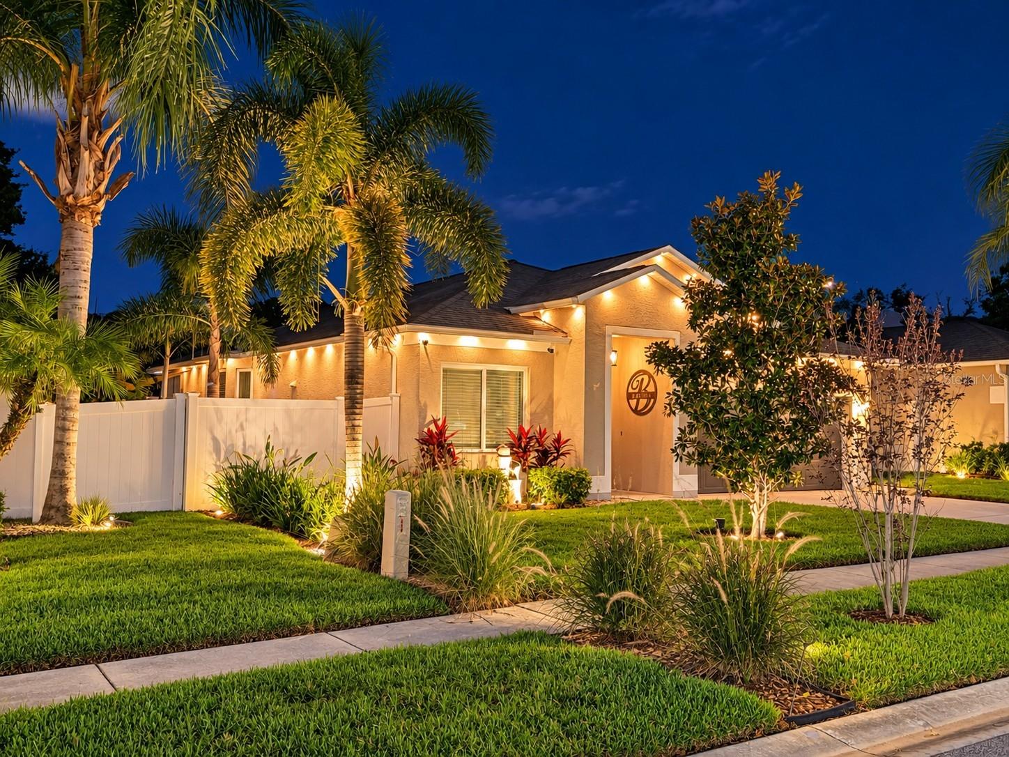 724 SANDY HILLS AVENUE, Tarpon Springs, FL 34689