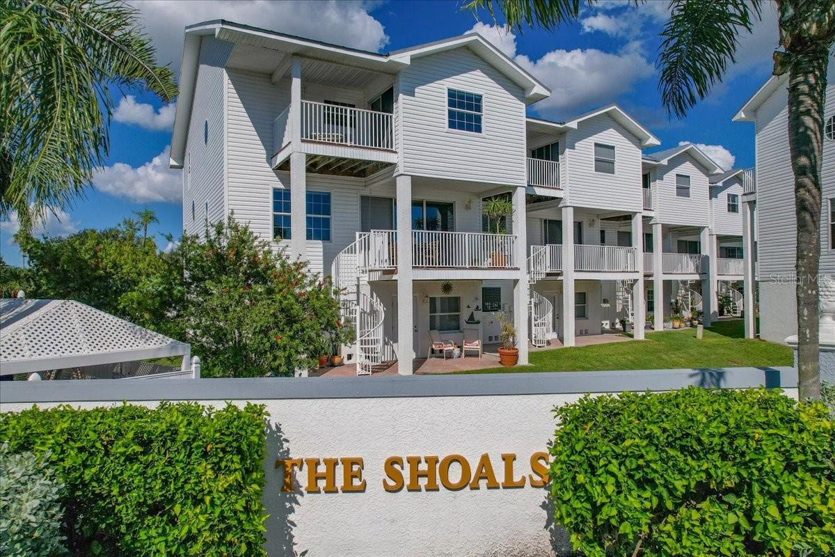 101 SHOALS CIRCLE, North Redington Beach, FL 33708
