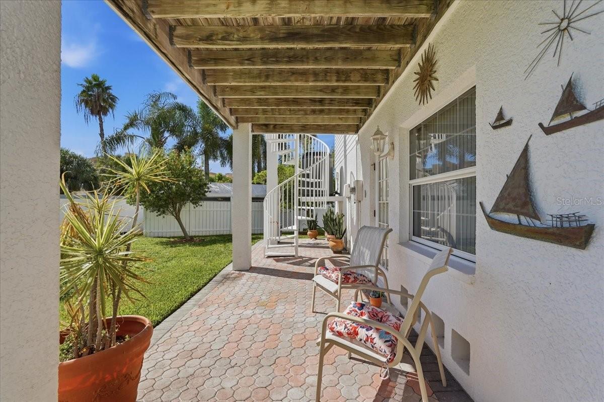 101 SHOALS CIRCLE, North Redington Beach, FL 33708