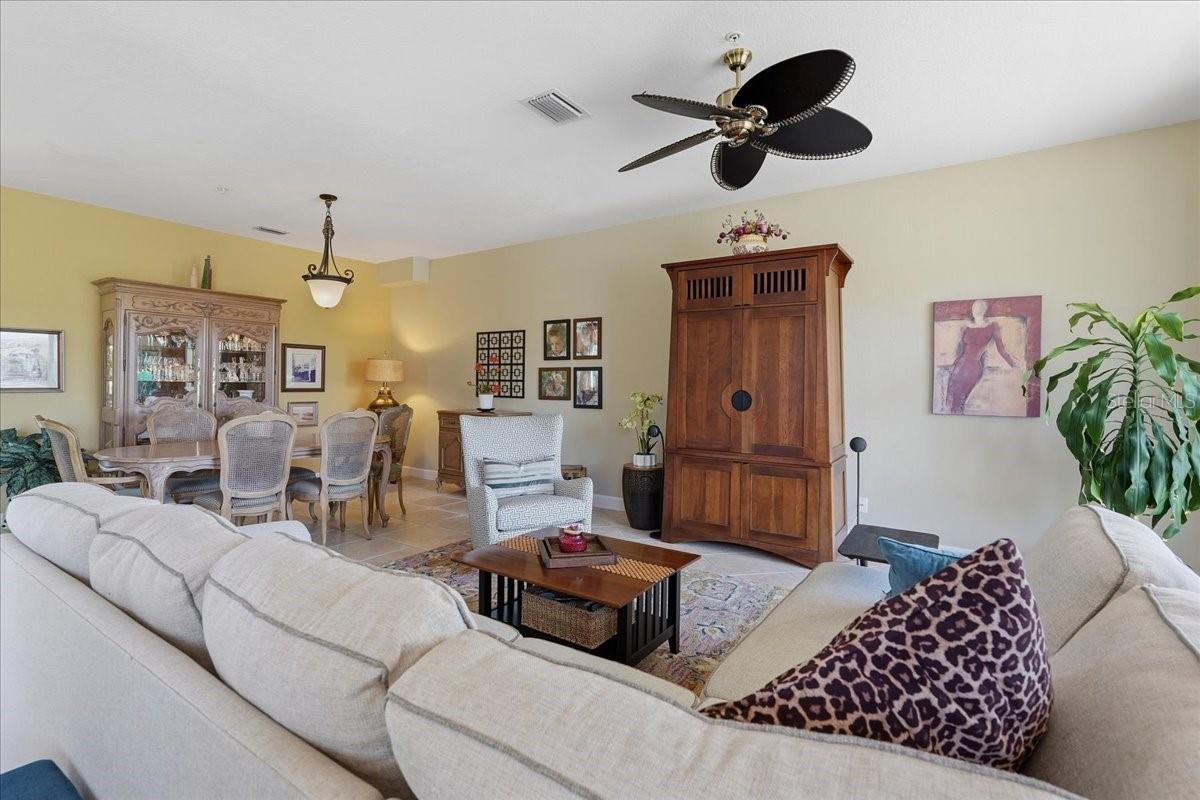 101 SHOALS CIRCLE, North Redington Beach, FL 33708