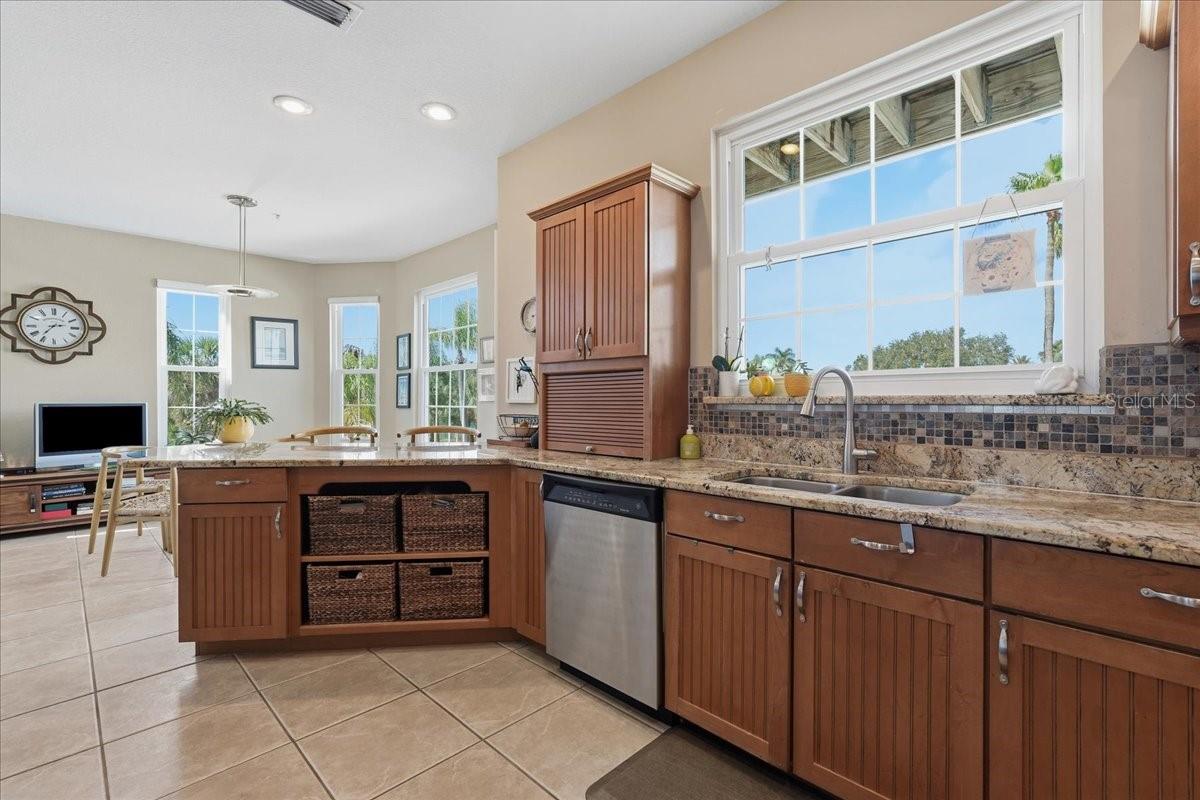 101 SHOALS CIRCLE, North Redington Beach, FL 33708