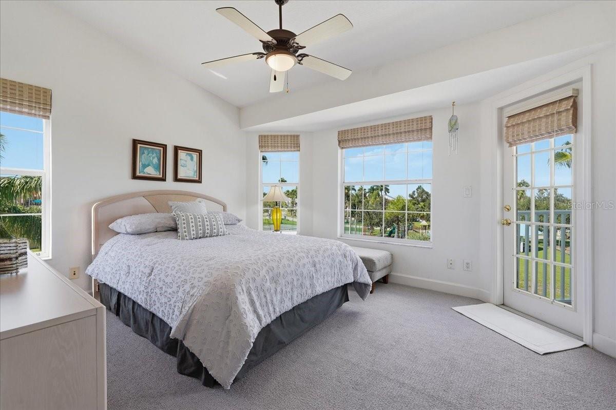 101 SHOALS CIRCLE, North Redington Beach, FL 33708