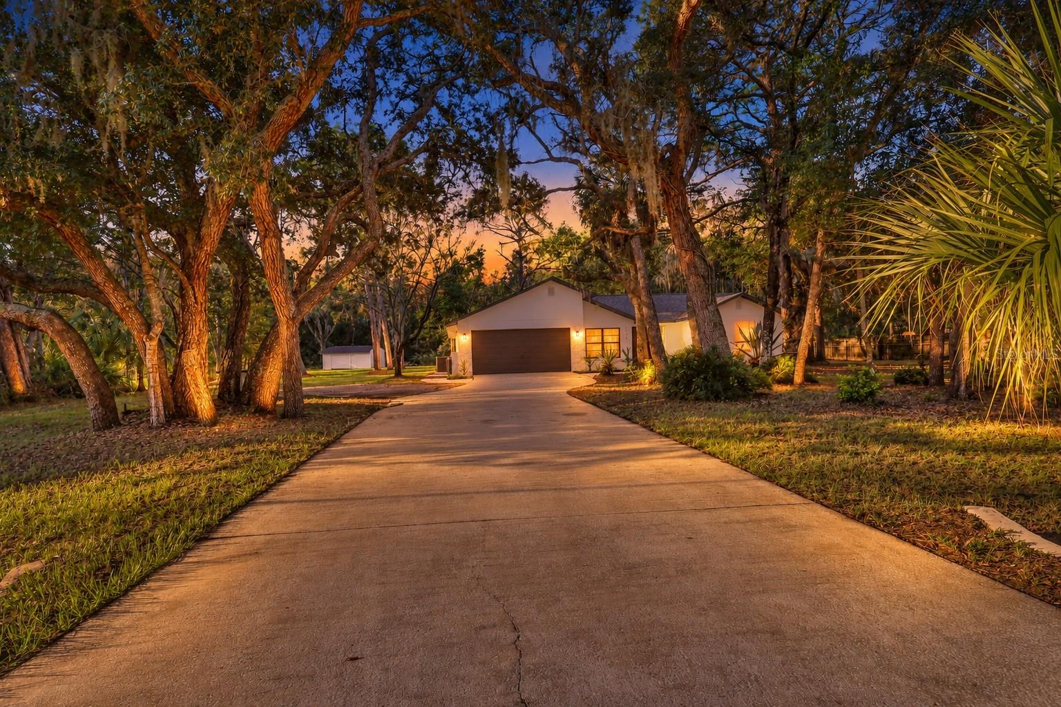 10106 LAKEVIEW DRIVE, New Port Richey, FL 34654