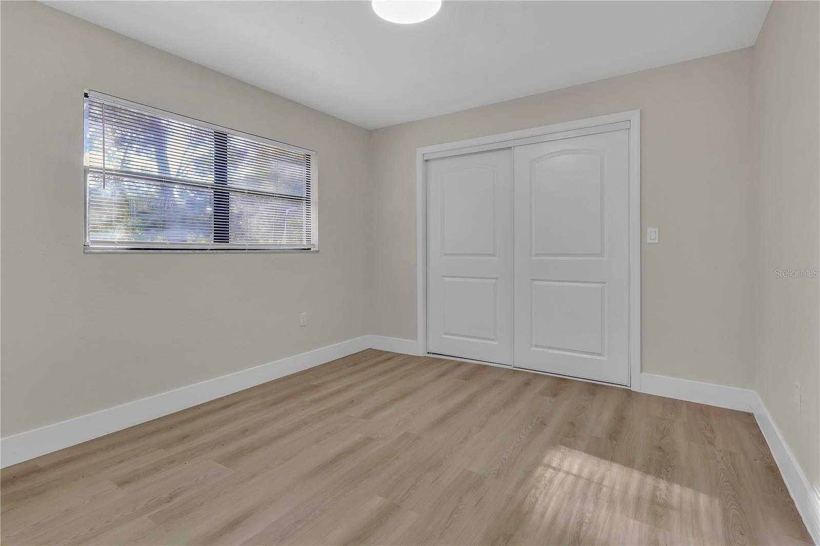 10106 LAKEVIEW DRIVE, New Port Richey, FL 34654