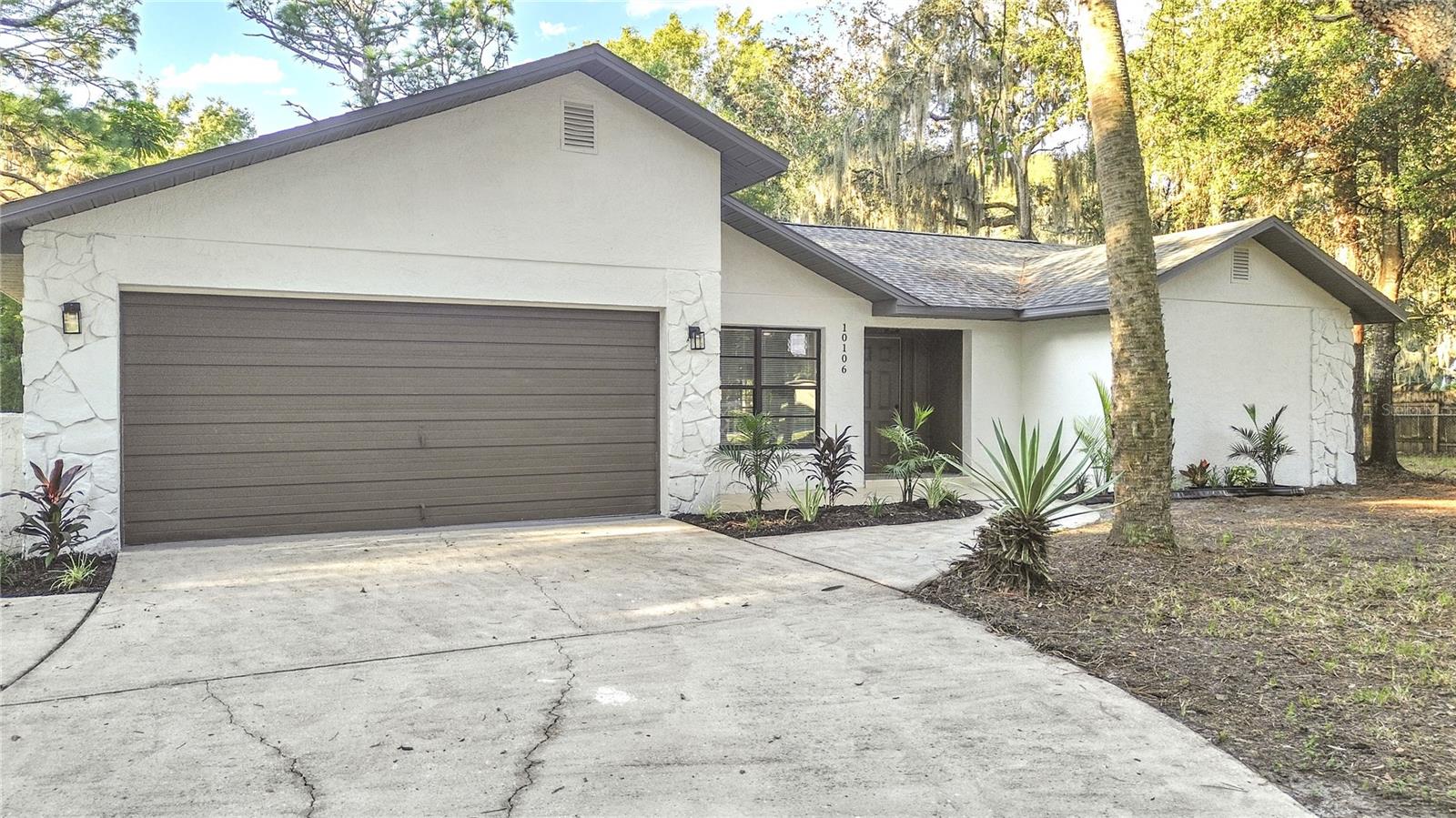 10106 LAKEVIEW DRIVE, New Port Richey, FL 34654