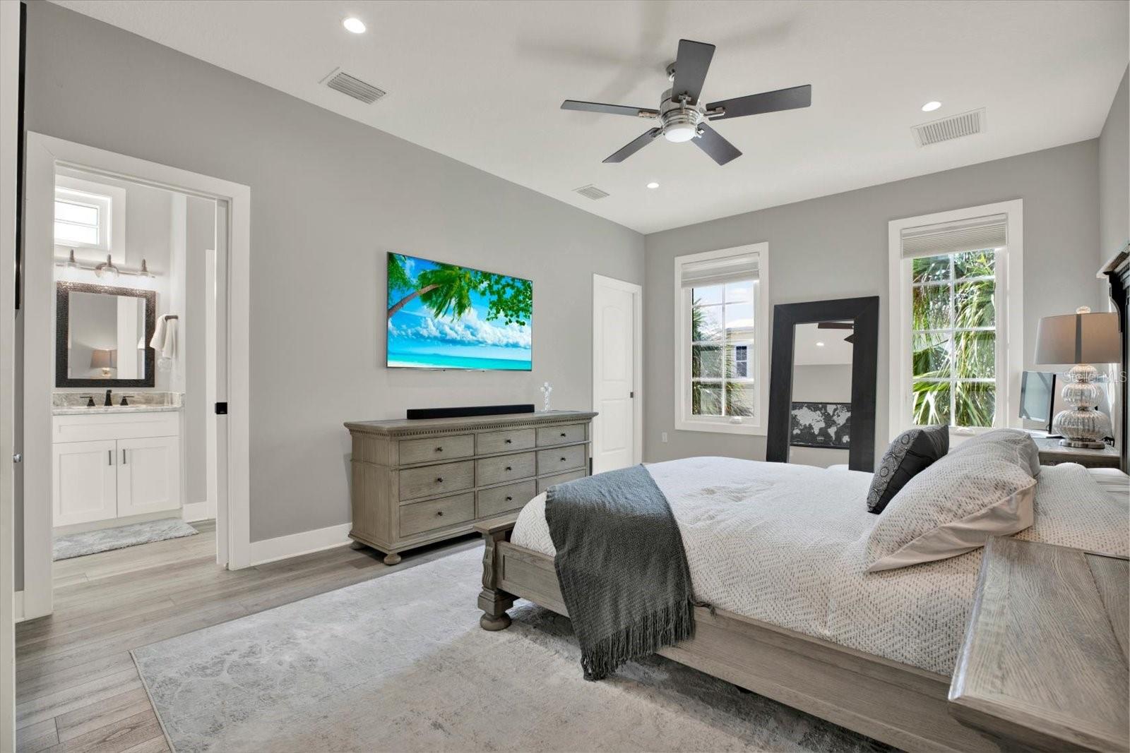 255 2ND STREET S, Safety Harbor, FL 34695