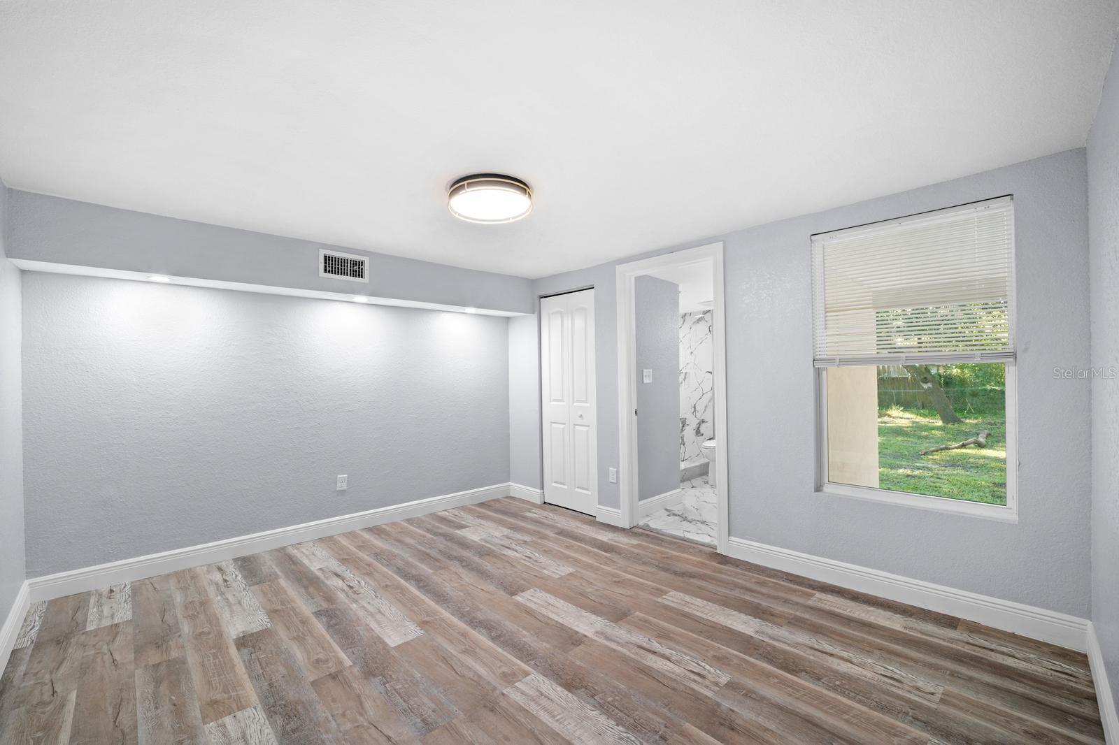 1319 E NORFOLK STREET, Tampa, FL 33604