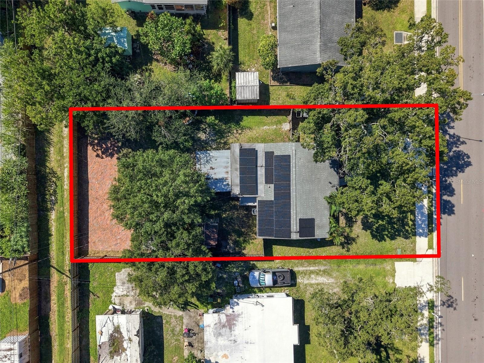 Large Lot w/ Ally Access