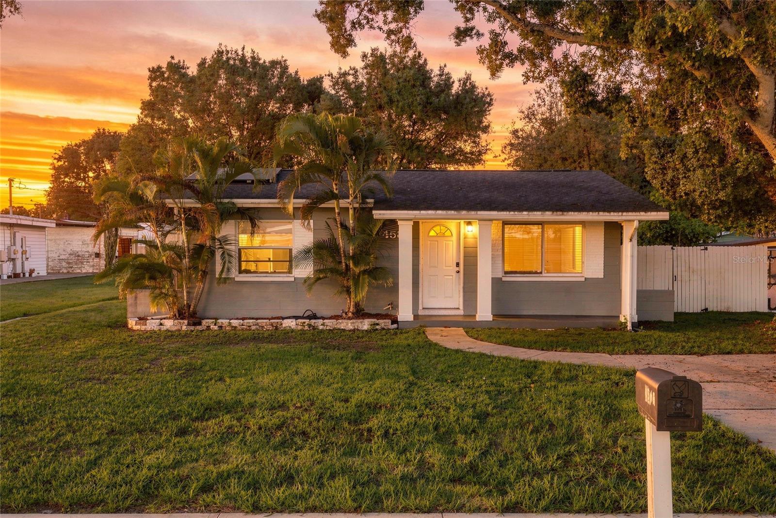4586 42ND AVENUE N, St Petersburg, FL 33714