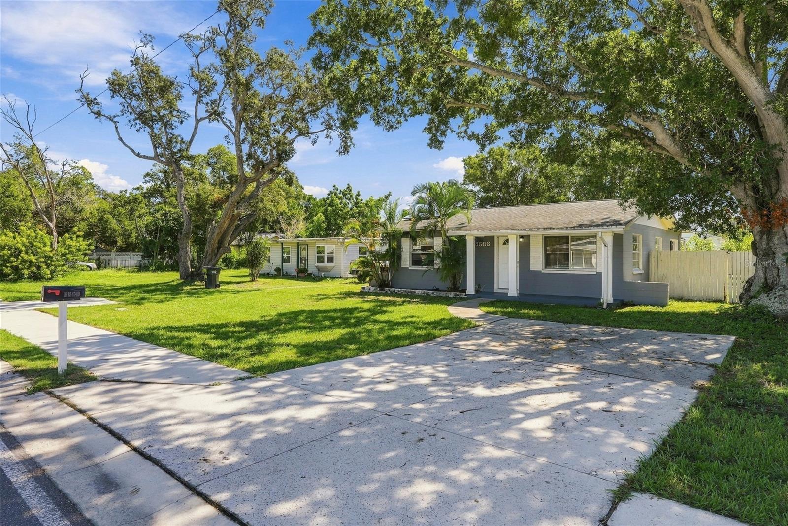 4586 42ND AVENUE N, St Petersburg, FL 33714 4586 42ND AVENUE N, St Petersburg, FL 33714