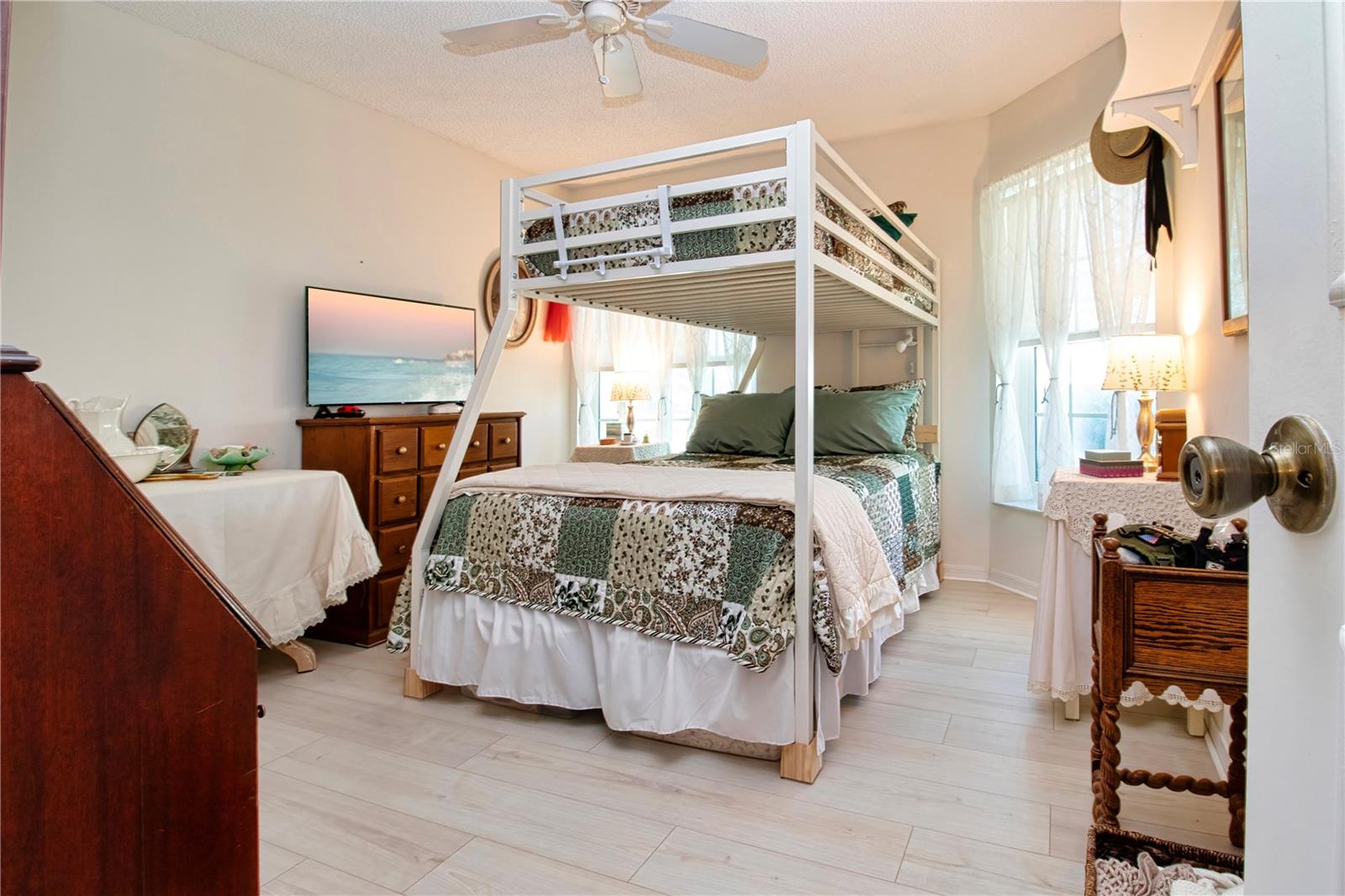 2001 GARDENIA LANDINGS LANE, Sun City Center, FL 33573