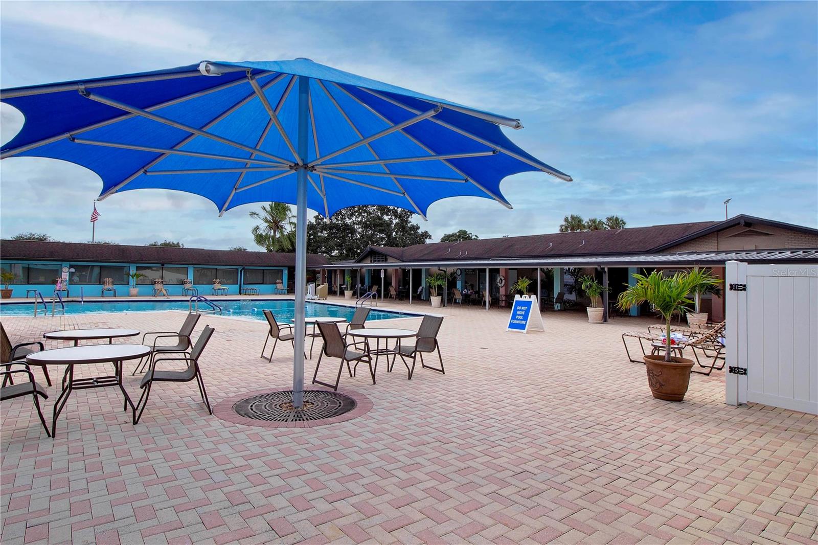 2001 GARDENIA LANDINGS LANE, Sun City Center, FL 33573