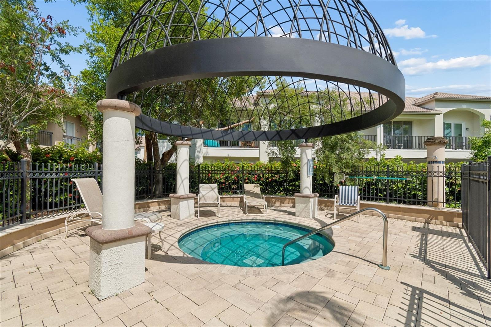 816 NORMANDY TRACE ROAD, Tampa, FL 33602