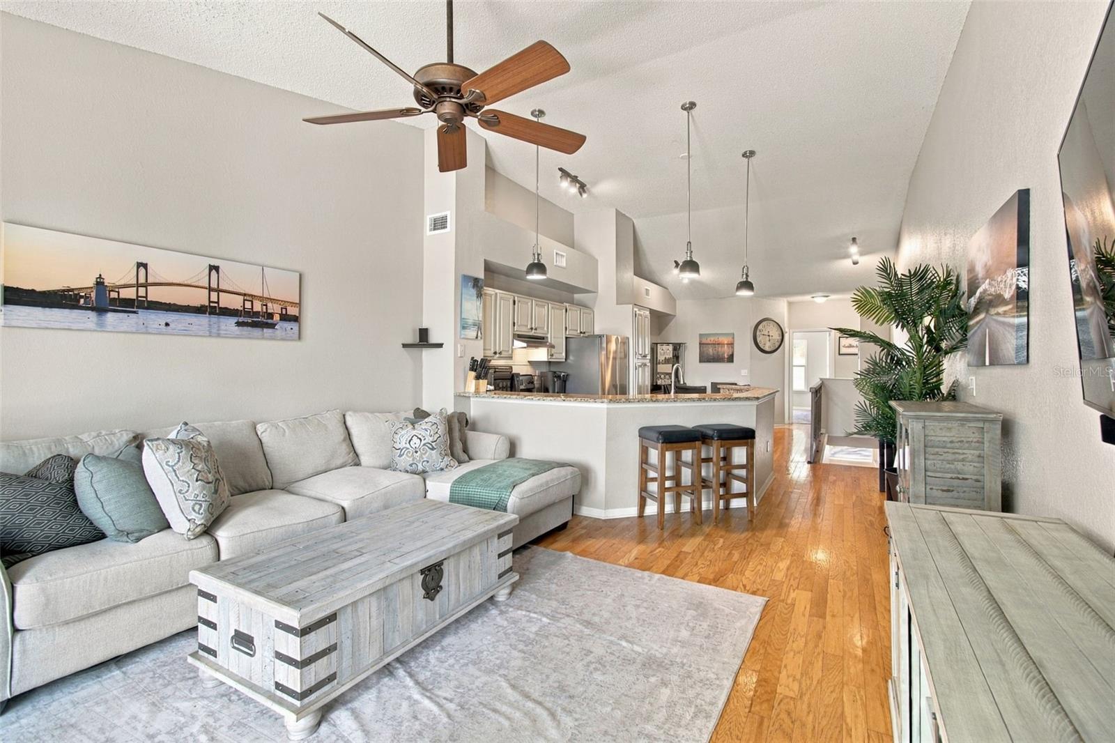 816 NORMANDY TRACE ROAD, Tampa, FL 33602