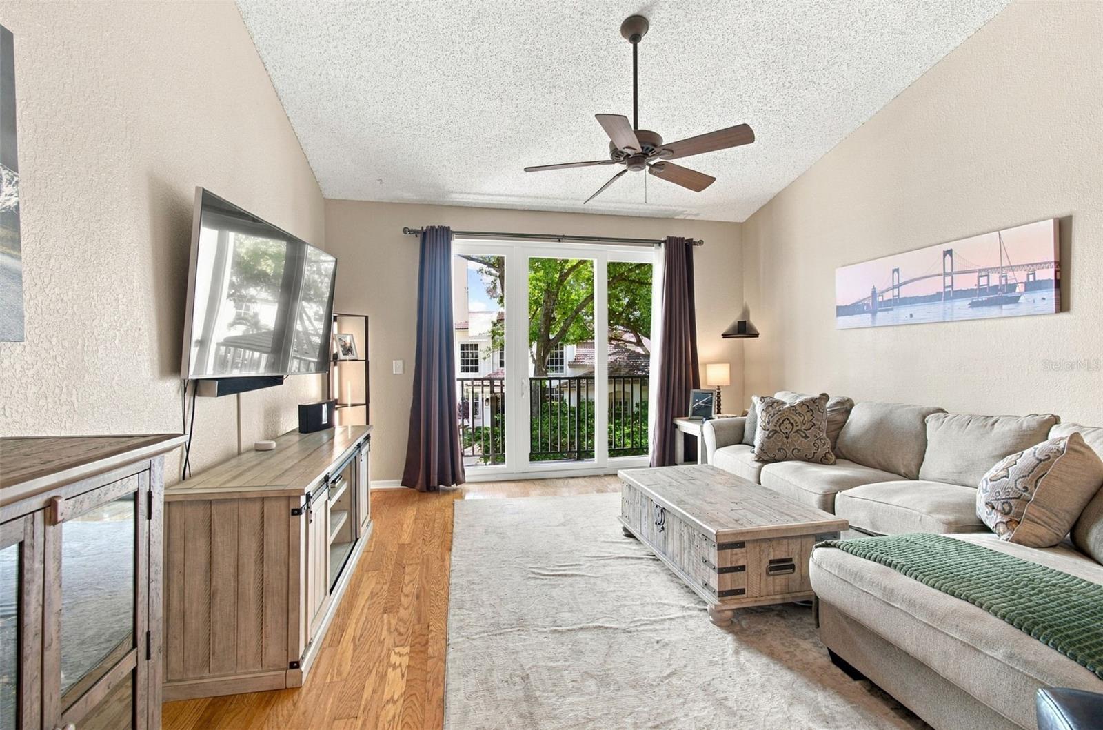 816 NORMANDY TRACE ROAD, Tampa, FL 33602
