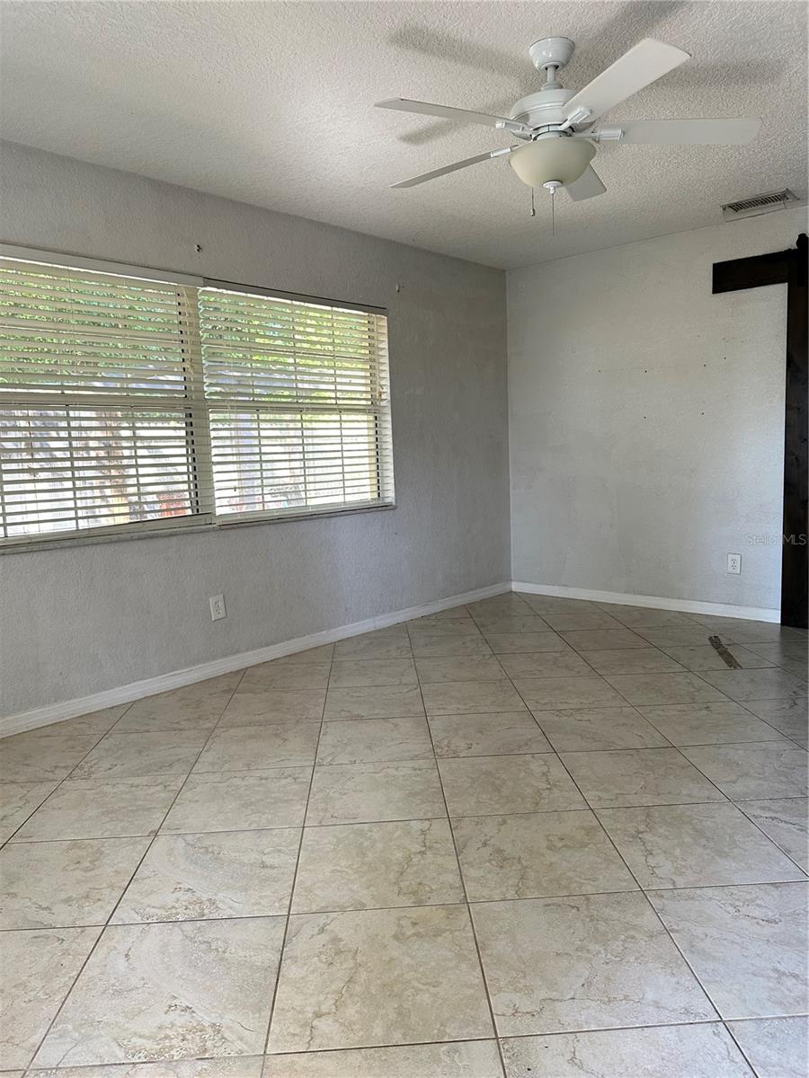 1791 EZELLE AVENUE, Largo, FL 33770