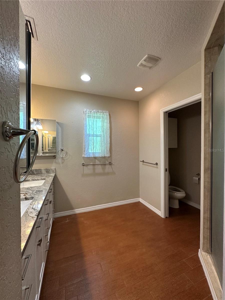 1791 EZELLE AVENUE, Largo, FL 33770