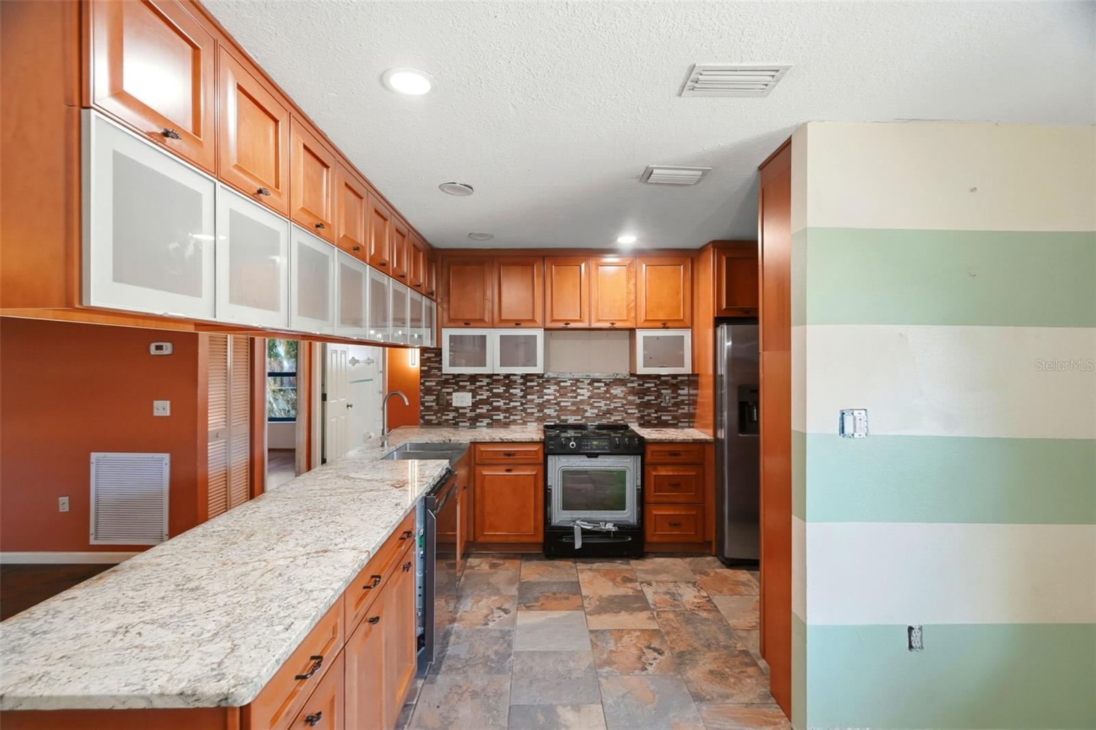 8326 SYLVAN WOODS DRIVE, Sarasota, FL 34243