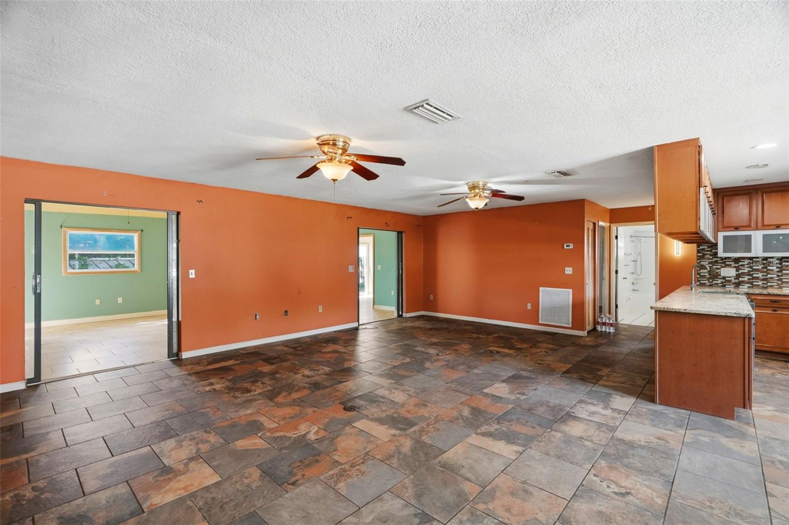 8326 SYLVAN WOODS DRIVE, Sarasota, FL 34243