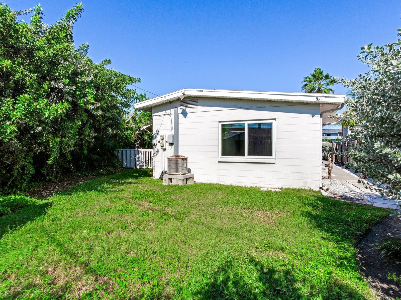 245 115TH AVENUE, Treasure Island, FL 33706