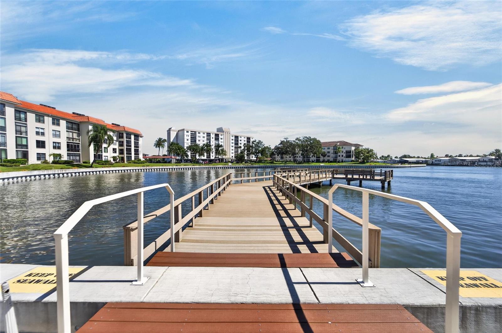 19029 US HIGHWAY 19 N, #9-202, Clearwater, FL 33764